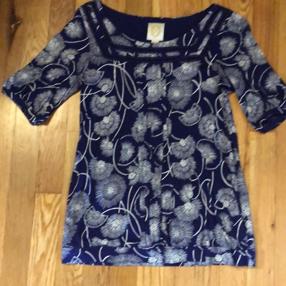 Anthro top